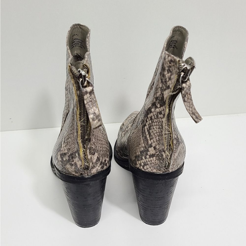 14th & Union Snakeskin Pattern Pointed Toe Ankle … - image 6